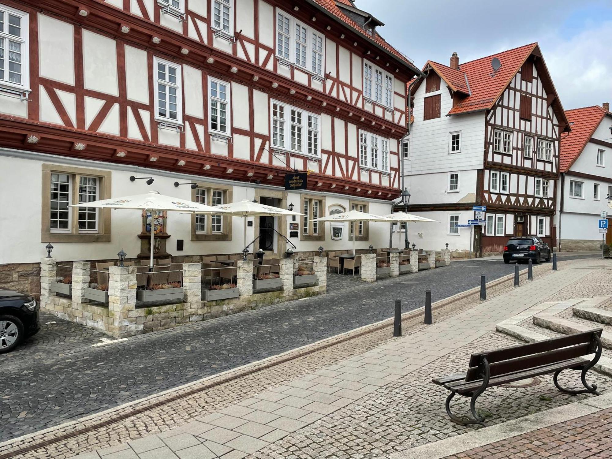 Altes Rathaus Hotel-Restaurant-Cafe Wolfhagen Exteriér fotografie