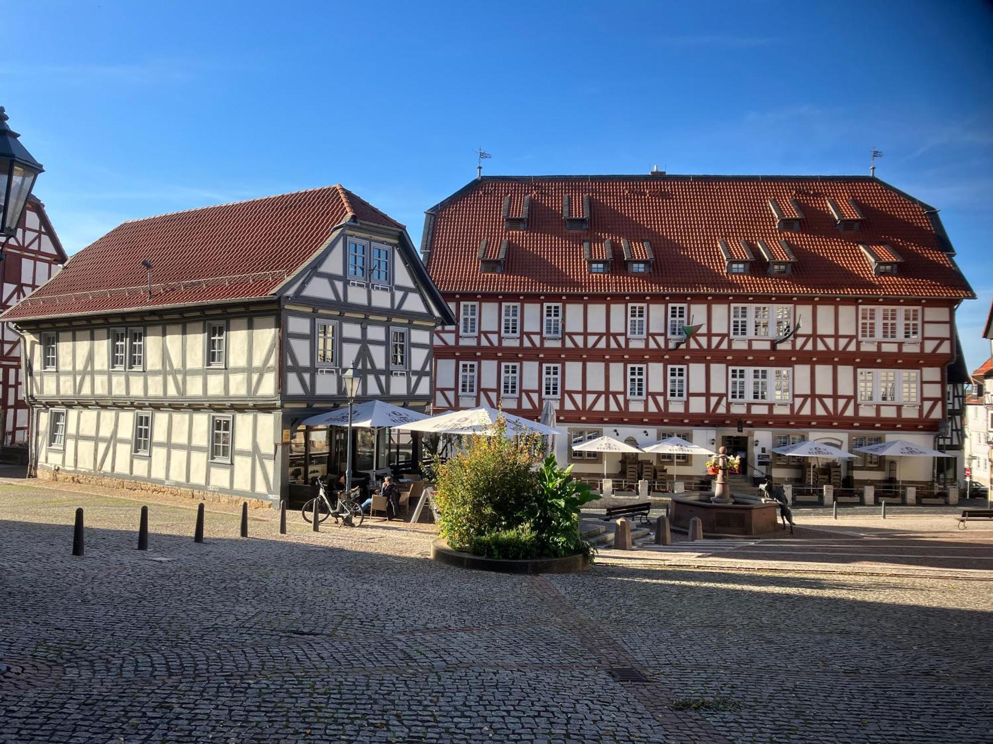 Altes Rathaus Hotel-Restaurant-Cafe Wolfhagen Exteriér fotografie